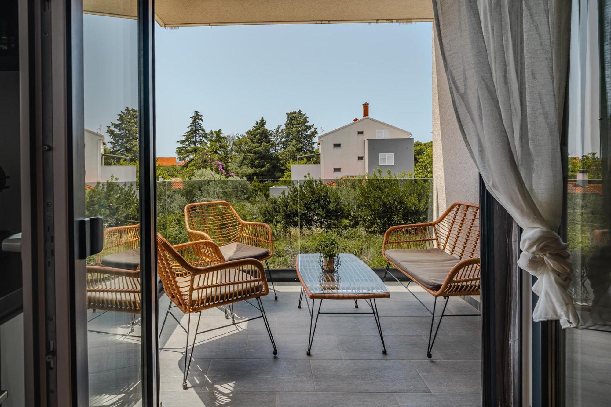 Korina Apartment - Free Private Parking Zadar Bagian luar foto