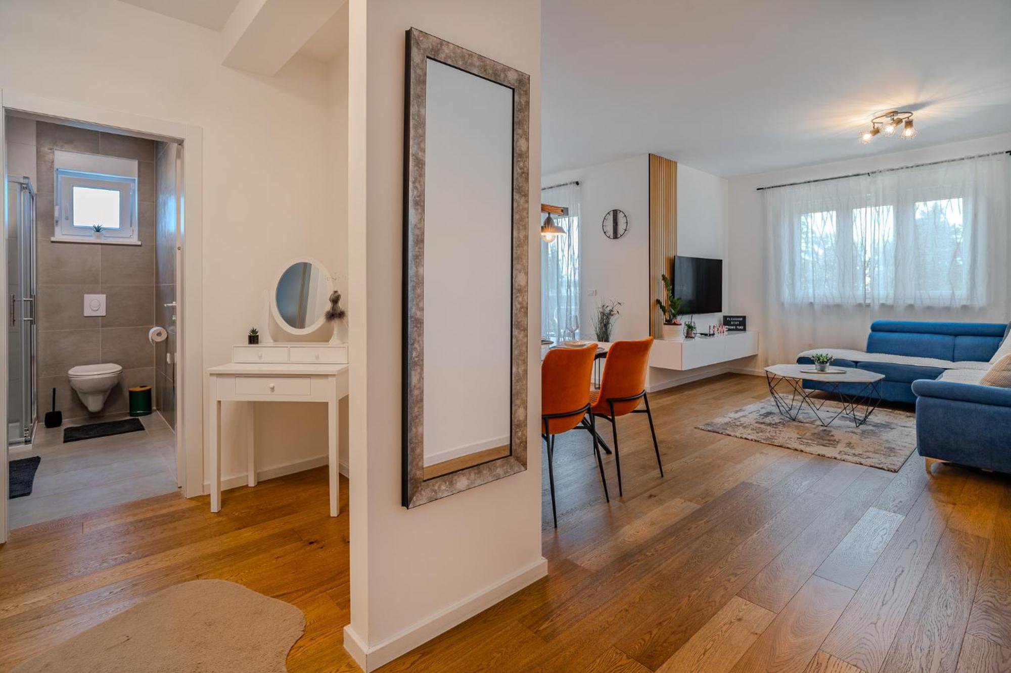 Korina Apartment - Free Private Parking Zadar Bagian luar foto